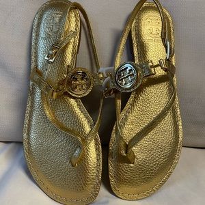 NWOT Tory Burch Ali Gold Thong Slippers 7.5